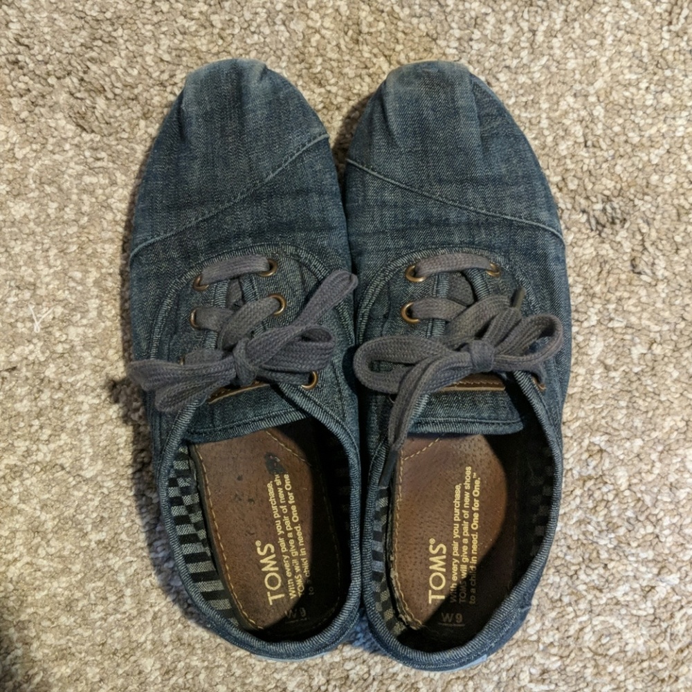 Used Toms